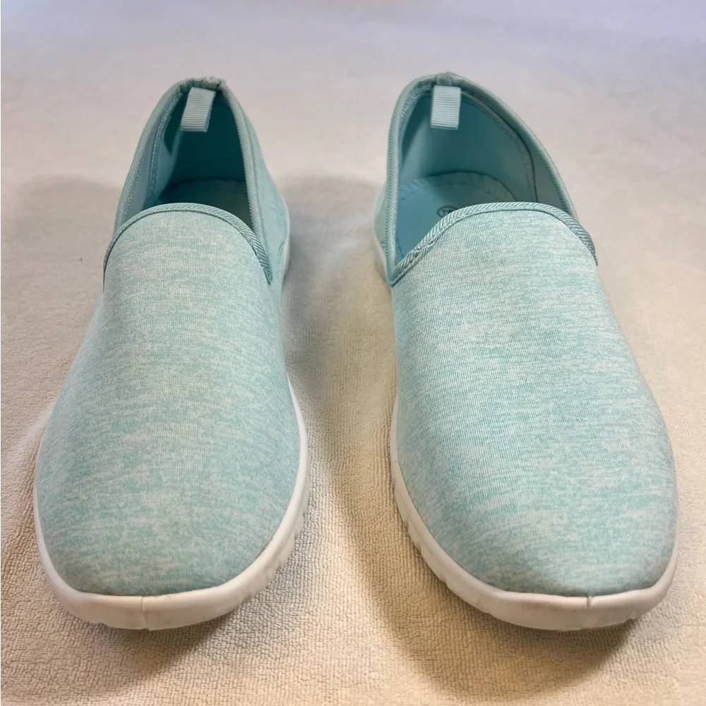 Collections Etc Slip On Lightweight Memory Foam Sole Sneakers, 7 Wide Width